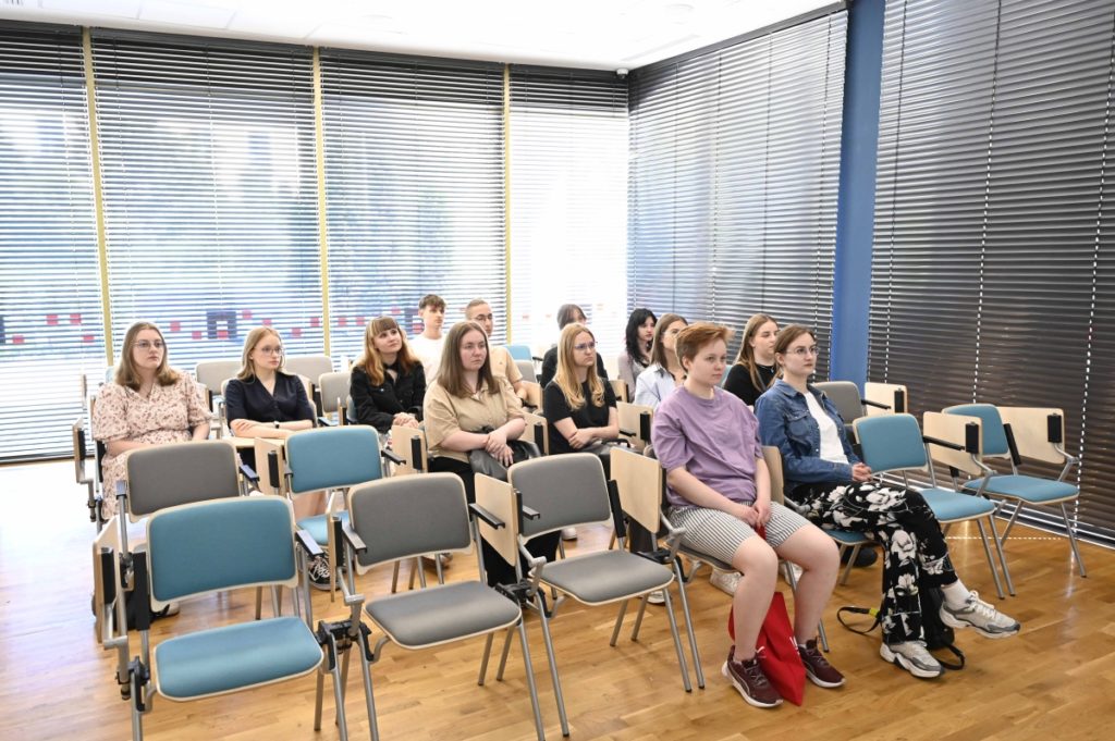 Studenci archiwistyki z UMCS